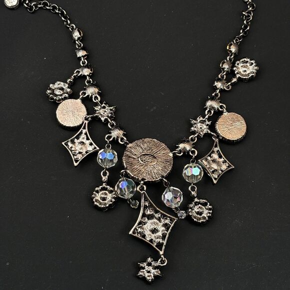 RARE Kirk’s Folly Sea View Faces Aurora Borealis Rhodium Necklace - Picture 9 of 9